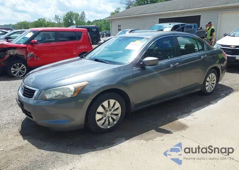 2010 Honda Accord 2.4 Lx z USA, uszkodzony, nr VIN 1HGCP2E35AA031149